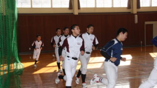 スピードスケート選手が高校球児を目指す！（2012日高・浦河レポート①） 