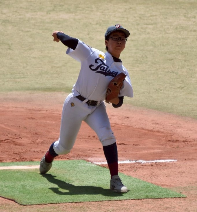 先発の小林良真投手（準々決勝より）