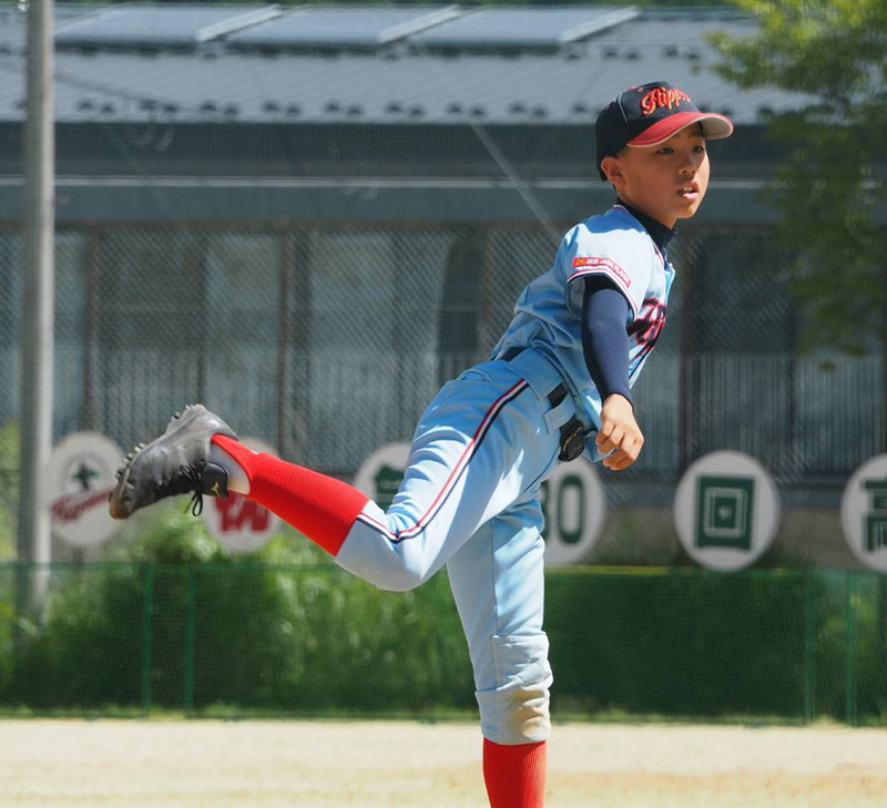 2番手としてマウンドに上がった田村投手