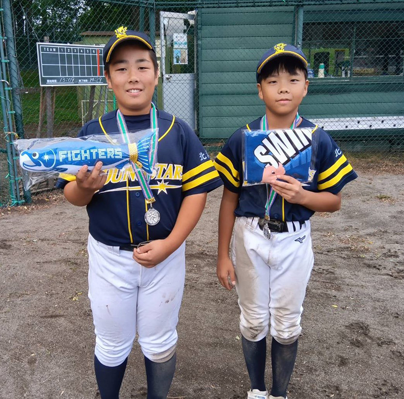 表彰選手として受賞した深川ナイン