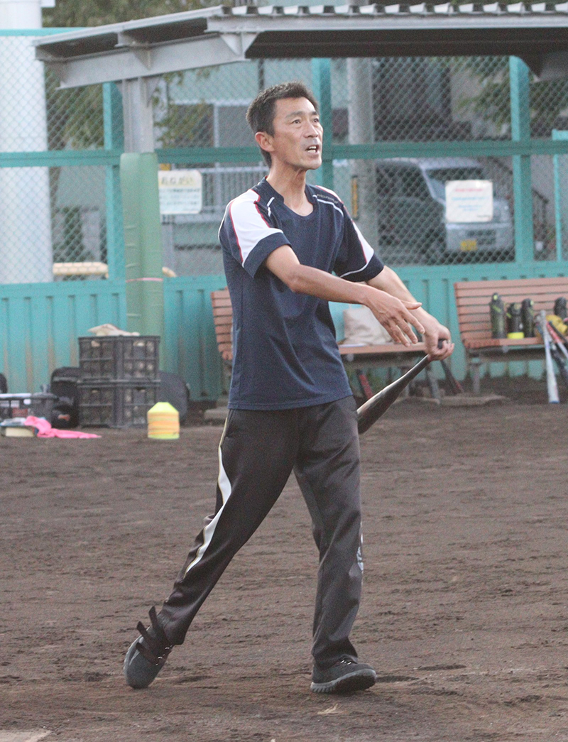 情熱たっぷりにノックを放つ笹谷監督