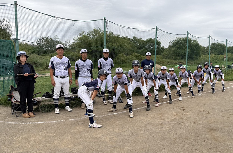 試合前の余市強い子野球スポーツ少年団