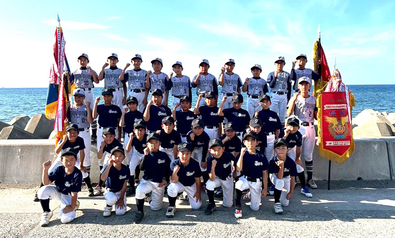 (写真・余市強い子野球スポーツ少年団提供)