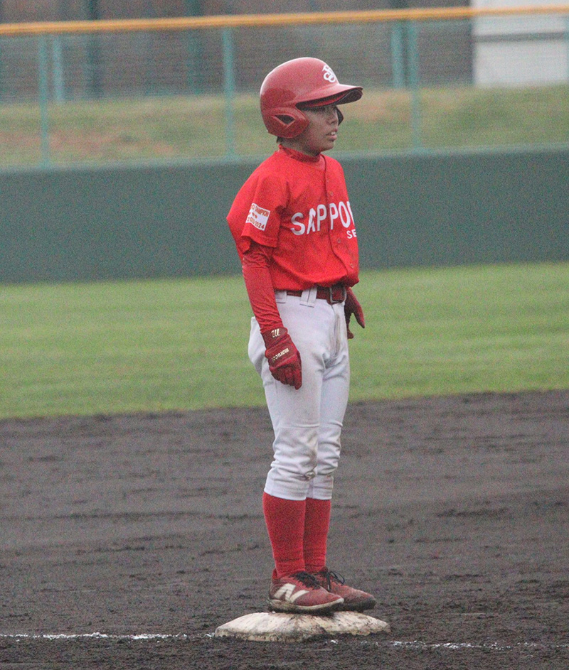 四回、二死から三塁打と好機を演出した北山（札幌選抜）