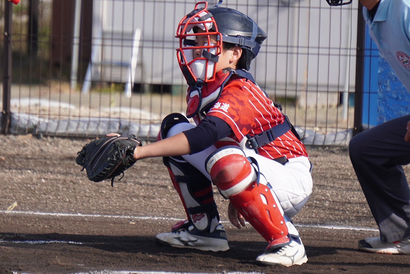 捕手、松田 龍乃輔