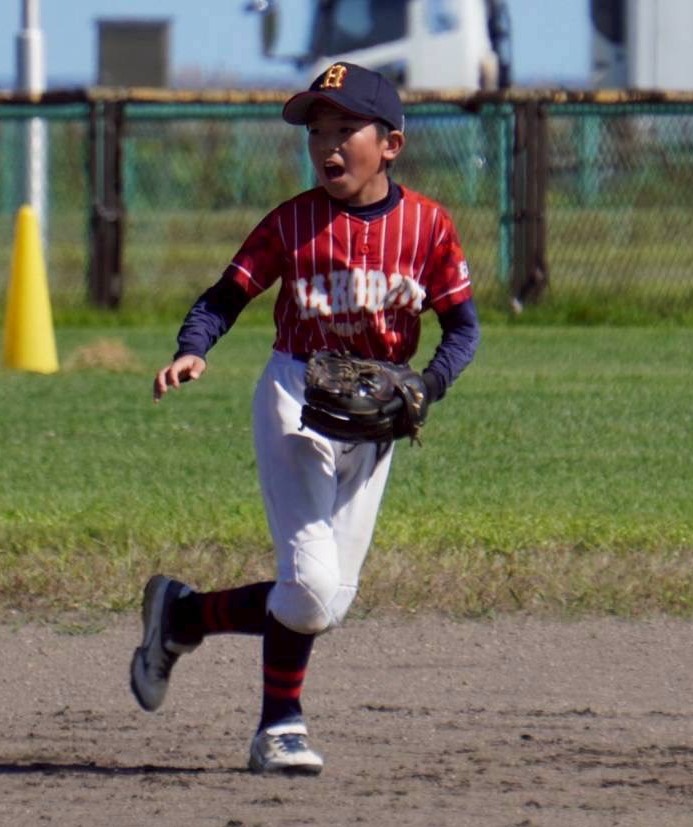 内野手、赤井　翔真