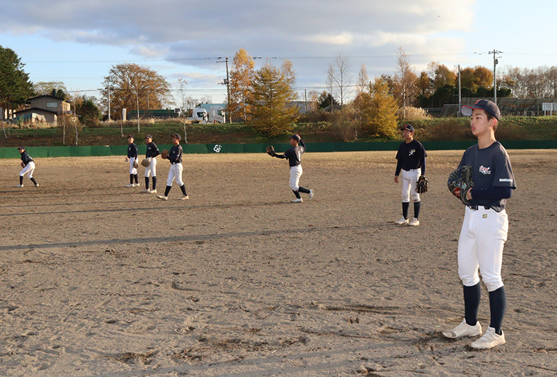 キャッチボールの様子（恵庭）