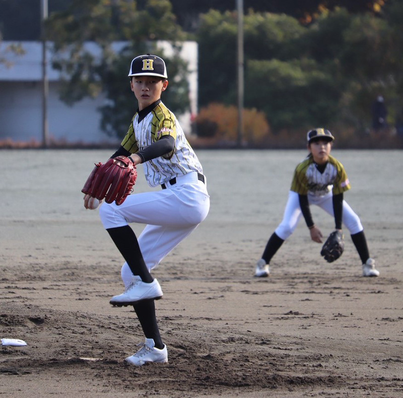 先発した竹内投手（日高選抜）