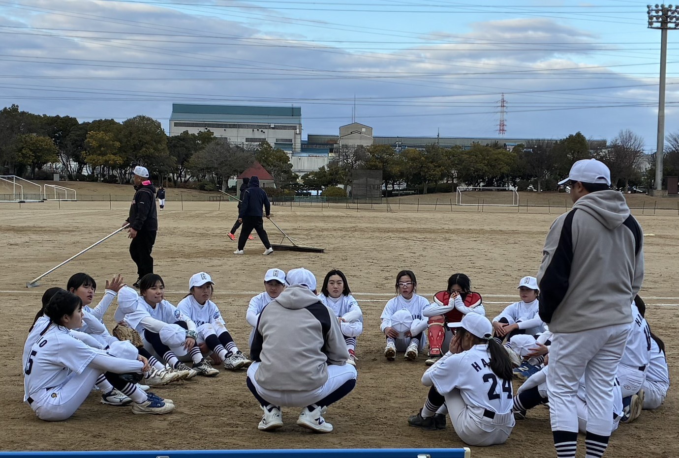 抽選で敗れたあとのミーティング（スノーホワイト）