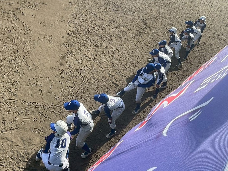 試合前の選手たち（昭和ブルーホークス）