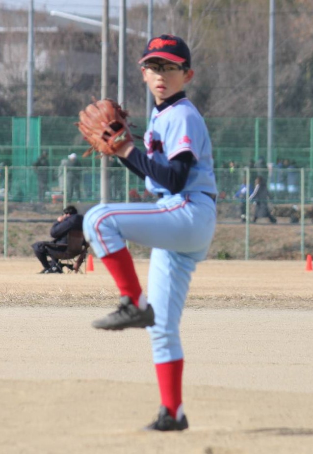 先発し、好投を見せる市橋投手