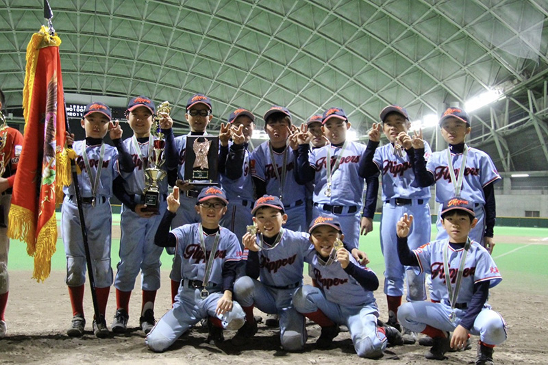 全道秋の選抜大会で3年連続優勝を果たした東16丁目フリッパーズ