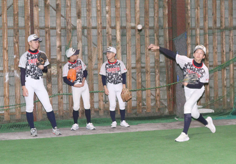 対角線キャッチボールする旭川大雪ボーイズナイン