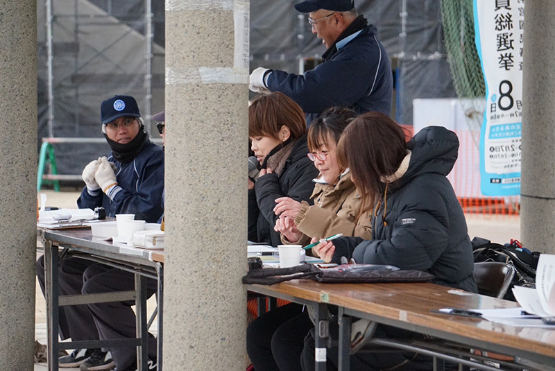 笑顔も涙もすべて受け止め、最後まで我が子を信じ続けた母親たち