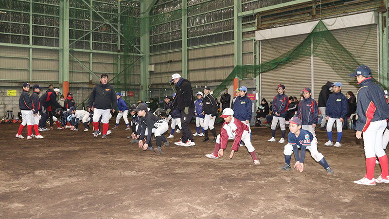 渡辺敦氏が指導「ストライク練習会」 