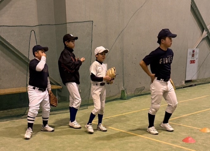 冬季練習に励む空知ファイヤーズ中等部ナイン