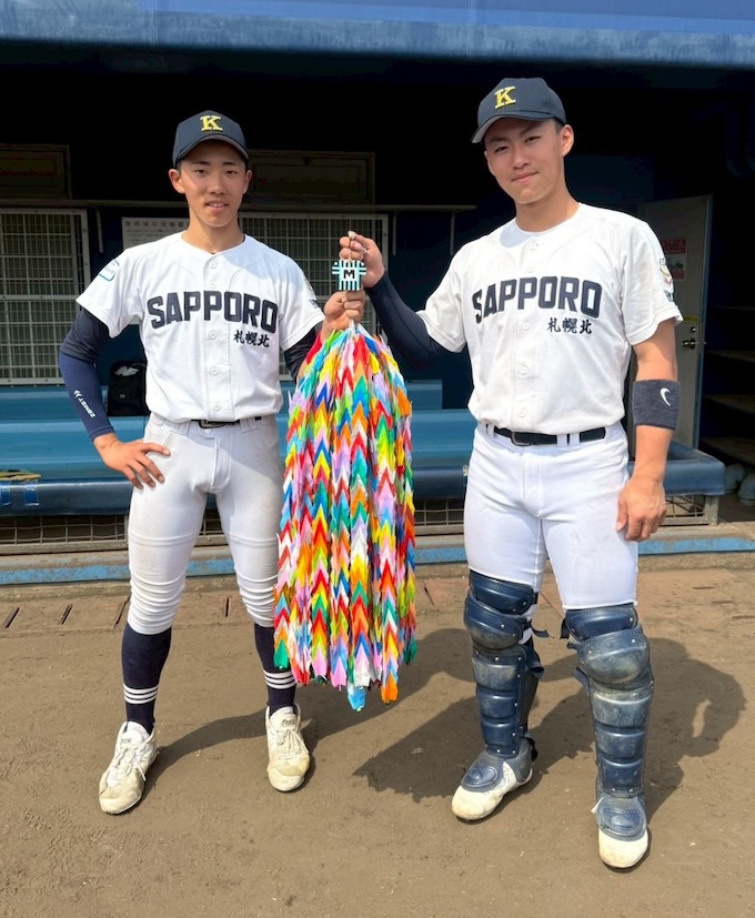 兵庫三木さん→盛岡姫神さん→富士見さん→札幌北 と託された千羽鶴。