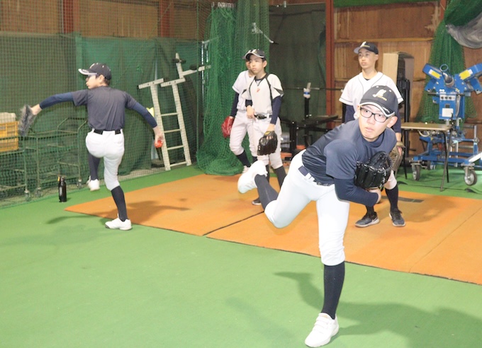 投手トレーニングの様子（札幌北リトルシニア）
