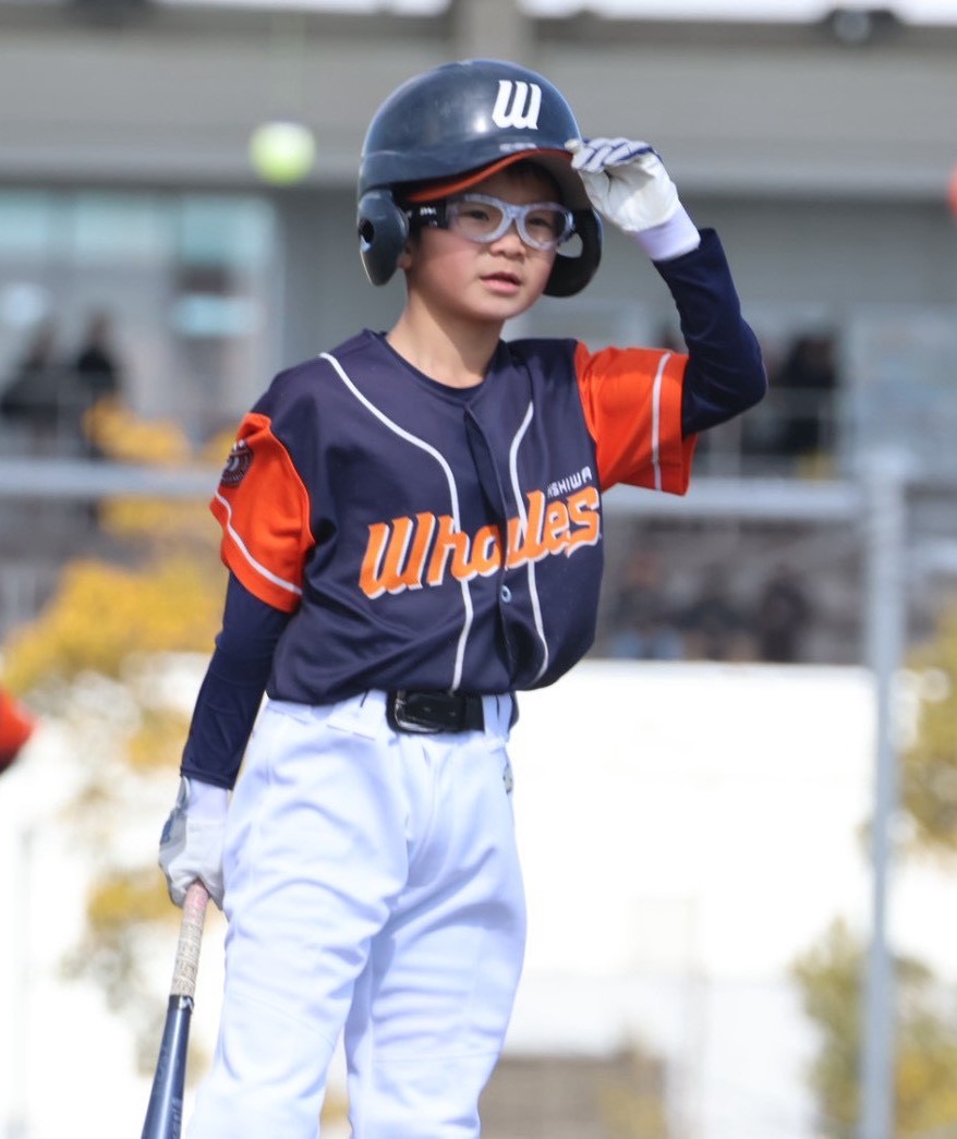 最終回粘ってセンター前ヒットを打った遠藤