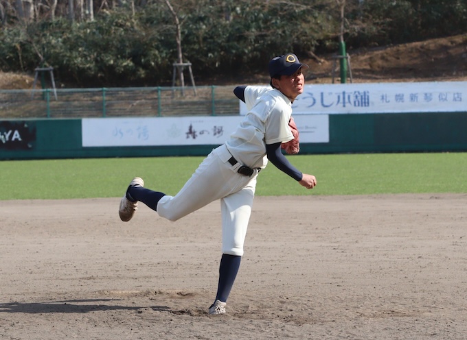 エースの佐賀井投手（北広島中央）