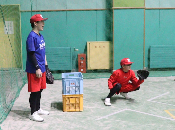 シートノックを受けるとかちインディーズナイン