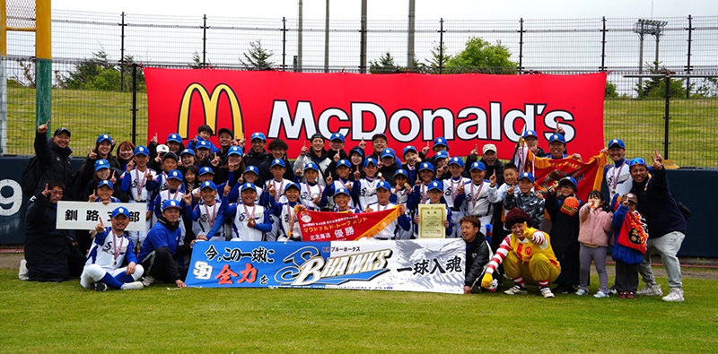 （写真・昭和ブルーホークス提供）