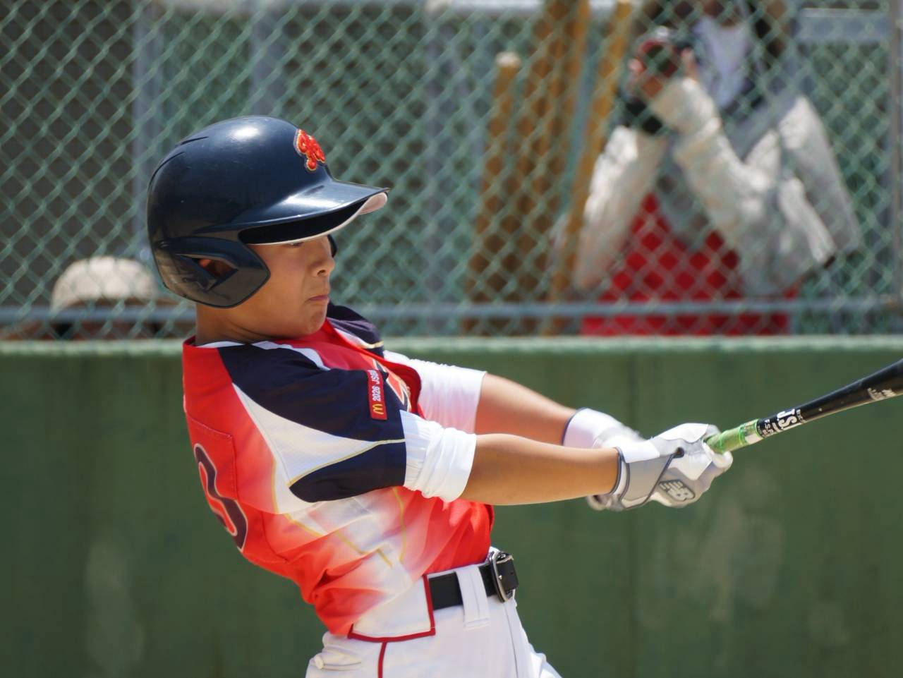 勝負強いバッティングで3安打を放った青柳（北光）
