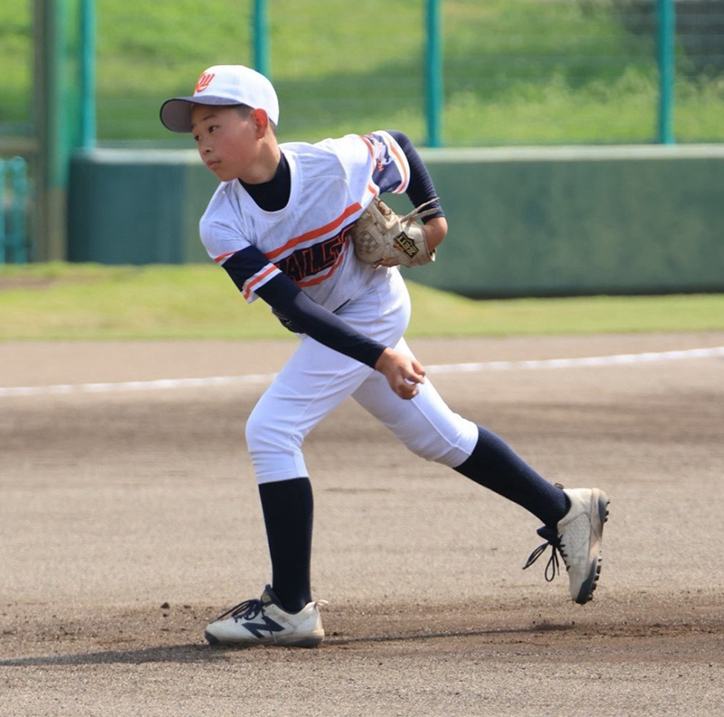 粘りの投球で完投勝利した福田投手（柏）