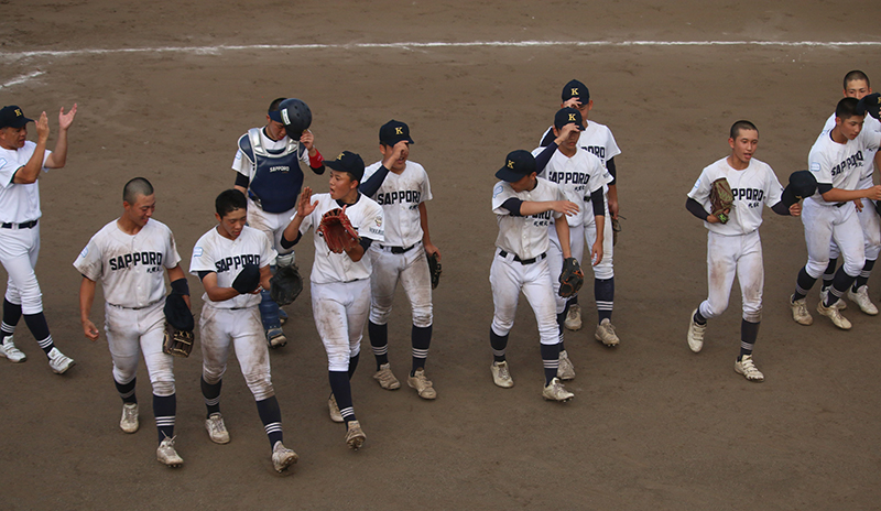 札幌北、鮮やか逆転劇で全国ベスト8進出！　浦和との激戦を制し準々決勝へ