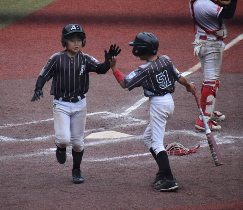 3安打の猛打賞の活躍を見せた近藤主将（札幌オールブラックス）