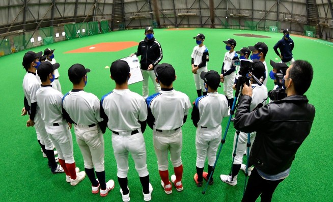 今週は、がまんの三連休 