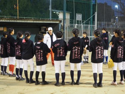 スノーホワイト、現地入りし練習 