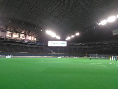 発行人、札幌ドーム出没中 