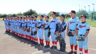 東１６丁目フリッパーズ、８－１で圧倒的勝利！ 準決勝へ駒を進める 