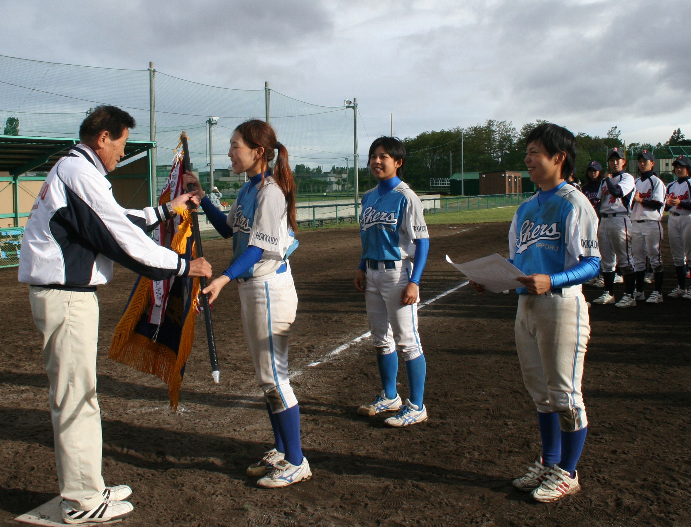 ストライク用女子野球・優勝表彰