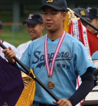 札幌新琴似・金丸、浦和学院合格 