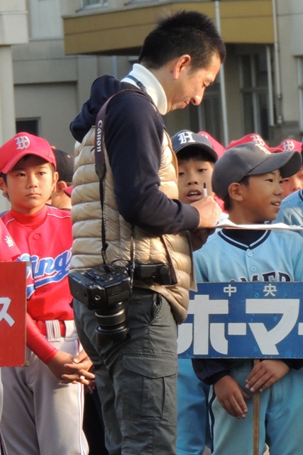 発行人大川祐市