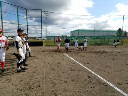 発行人、苫小牧柏原球場へ出没！ 