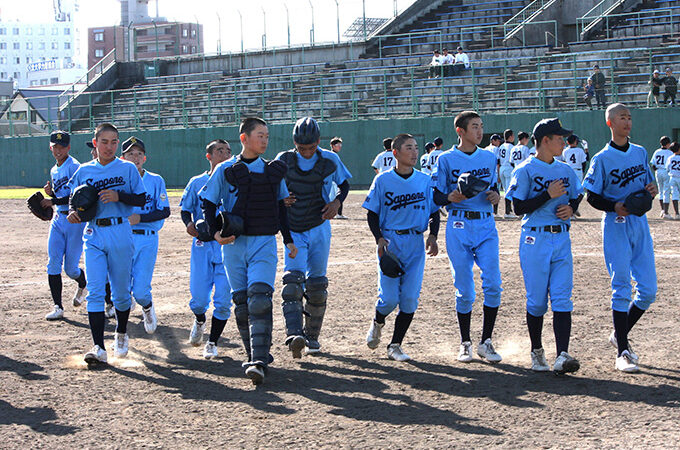札幌新琴似シニア、貫録の19度目V 