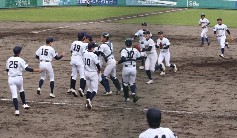 旭川北稜タイブレークの末初優勝！準V小樽 