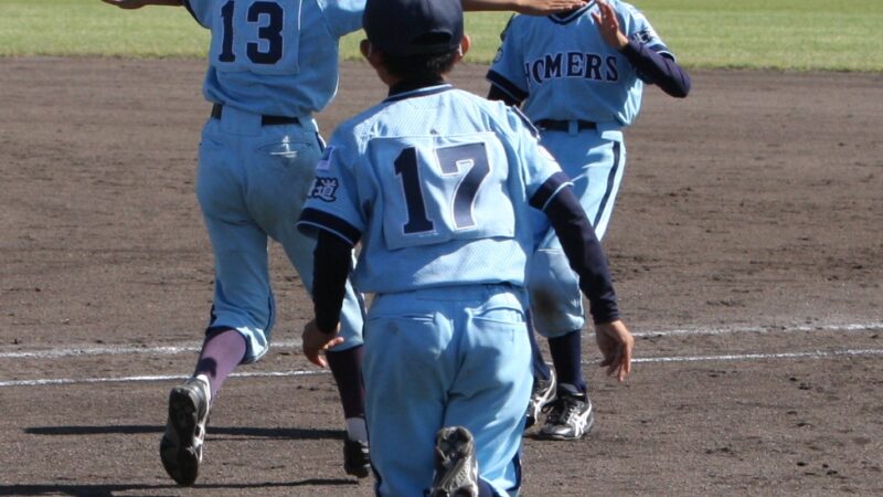 3度目の挑戦で初優勝緑丘ホーマーズ　準Ｖ永山西クラブ 