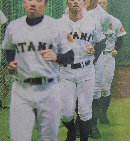 甲子園練習日、雨天の為室内練習 