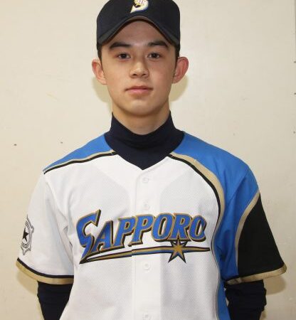 佐藤　純＜2018札幌ファイターズ＞ 