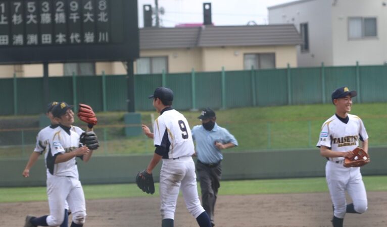 旭川大雪ボーイズ、鮮やか選手権V５　準V札幌豊平 