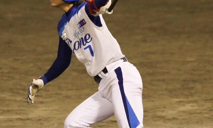 『ここにも白球あり』 女子プロ野球選手・山崎まり 