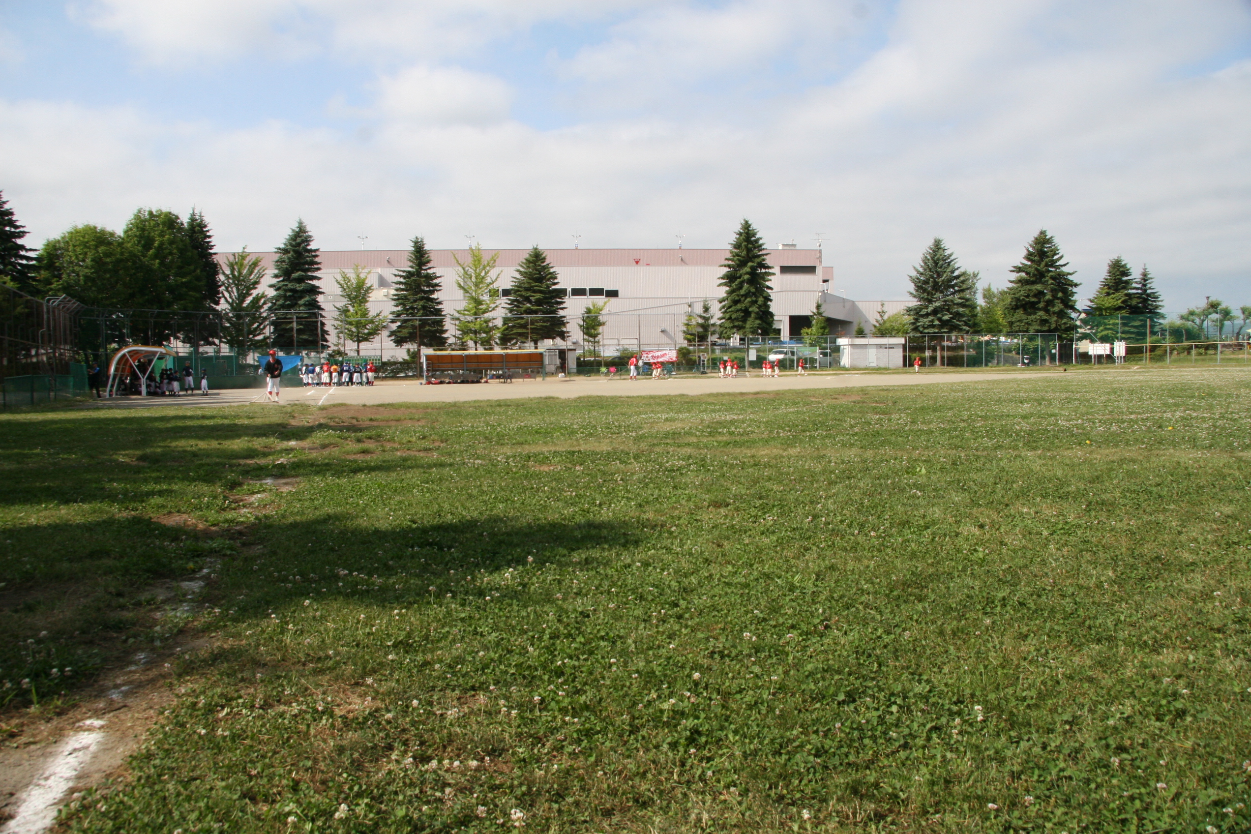 西岡中央公園