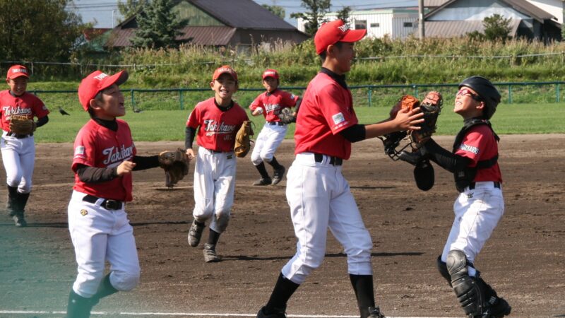 滝川が富川に2-0の完封勝ち 