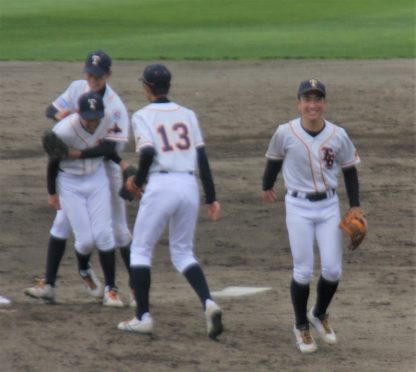苫小牧ボーイズが強敵破り全国選抜へ 
