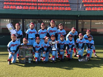 東１６丁目フリッパーズ、釧路で２連覇飾る！ 