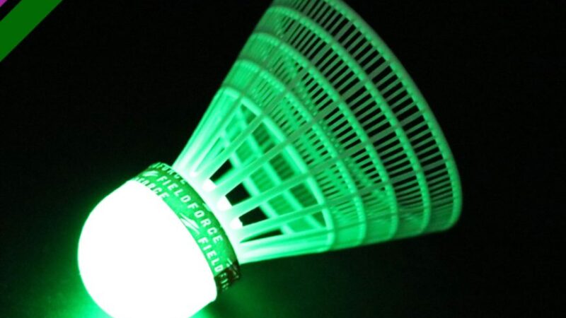 フィールドフォース LEDスピードシャトル誕生！！ 夜間も練習できちゃう！？ 
